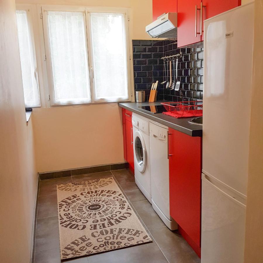 VILLA REIALA Chaville Extérieur photo